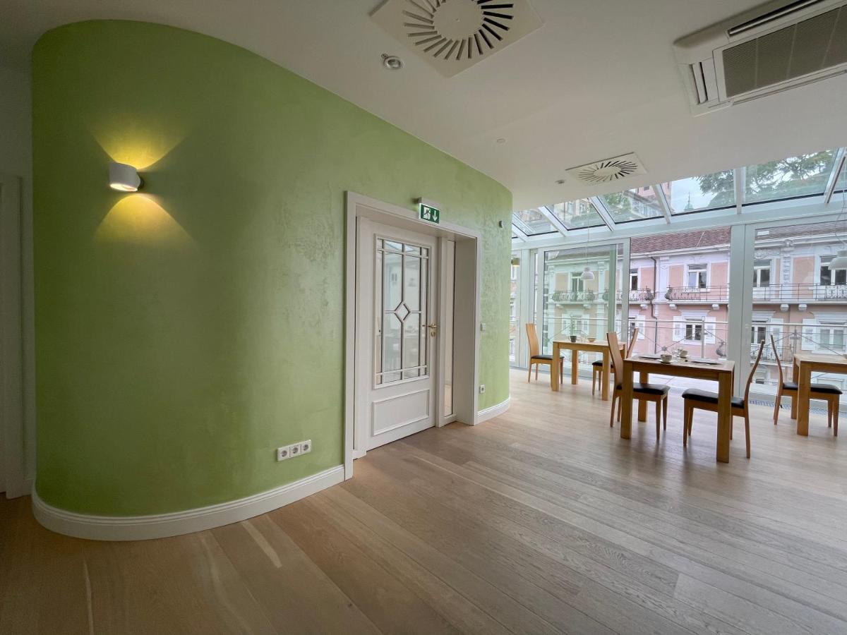 Art Hotel House One Baden-Baden Exterior photo