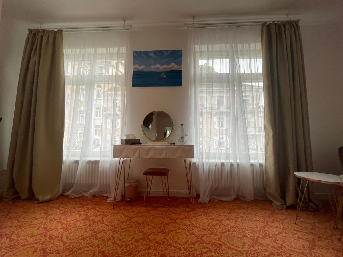 Art Hotel House One Baden-Baden Exterior photo